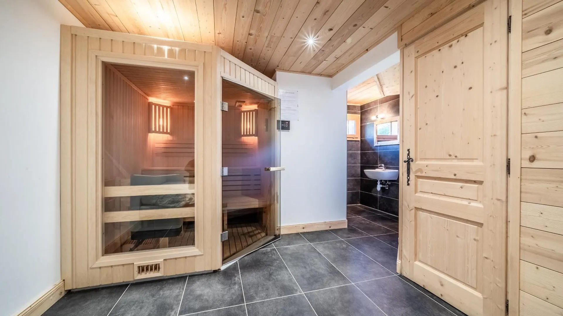 Chalet L'Aube Claire - 5 Etoiles Morzine 0*,  France