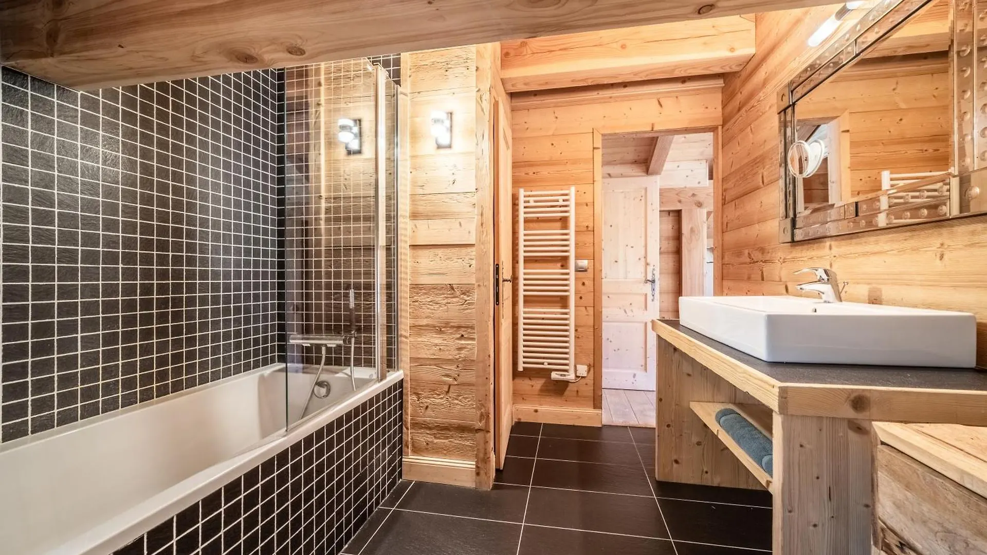 Chalet L'Aube Claire - 5 Etoiles Morzine
